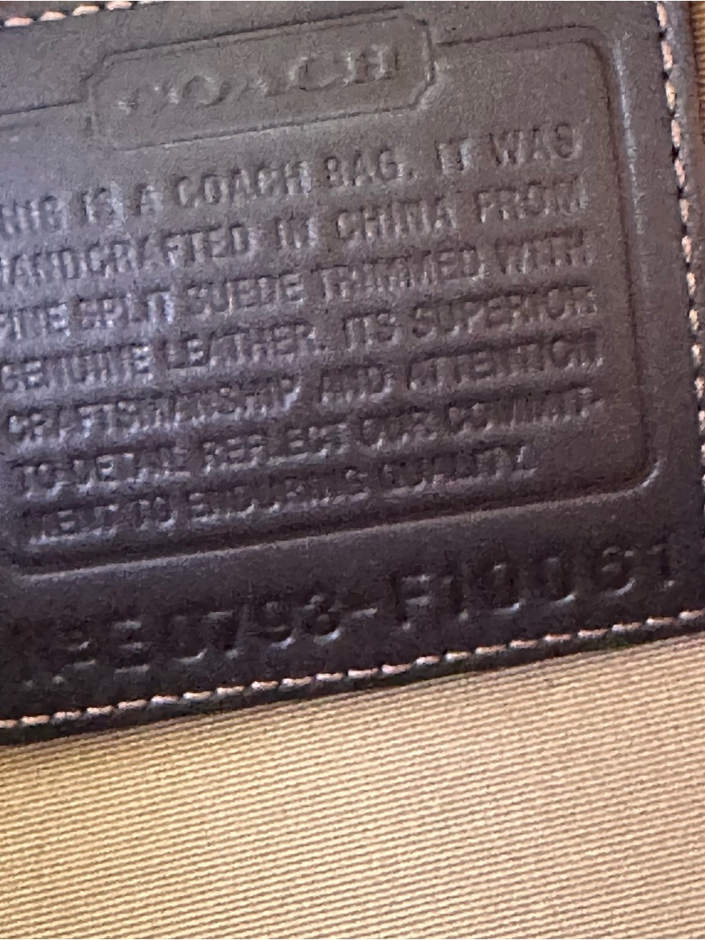 Coach SMALL 10061 Vintage Mia Soho
Y2K Brown Suede Shoulder Bag - Picture 10 of 11